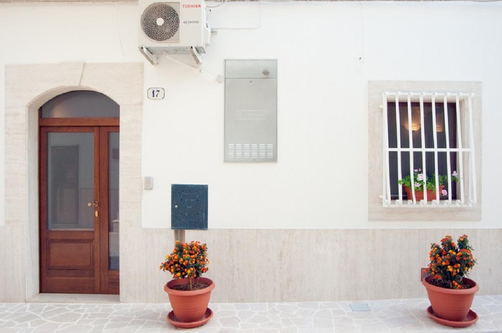Apartment Mammacara Ceglie Messapica Ruang foto