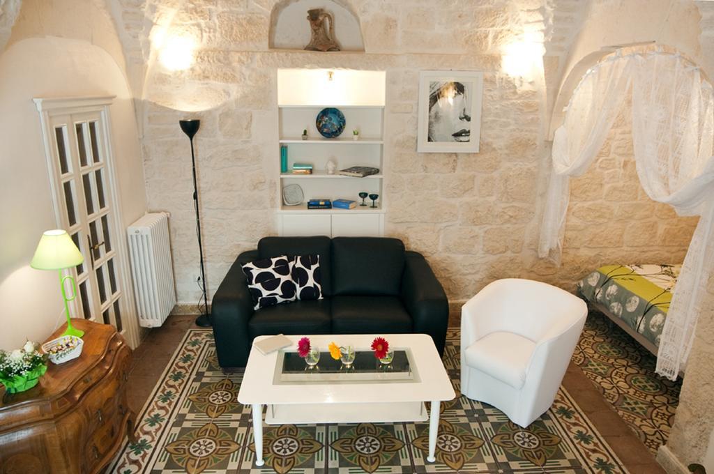 Apartment Mammacara Ceglie Messapica Bagian luar foto